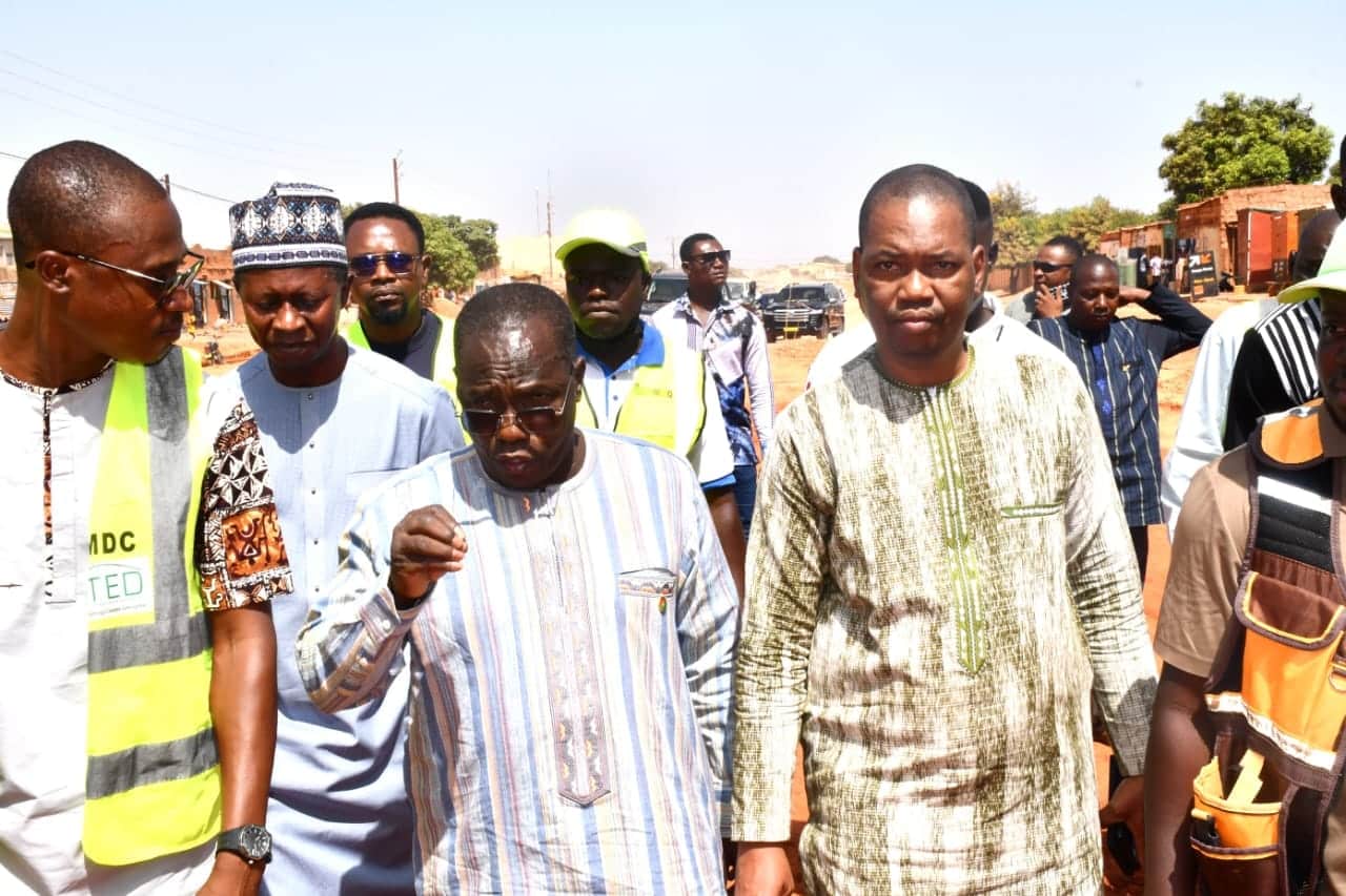 A Bobo-Dioulasso, trois voiries en construction reçoivent une visite surprise du ministre des Infrastructures