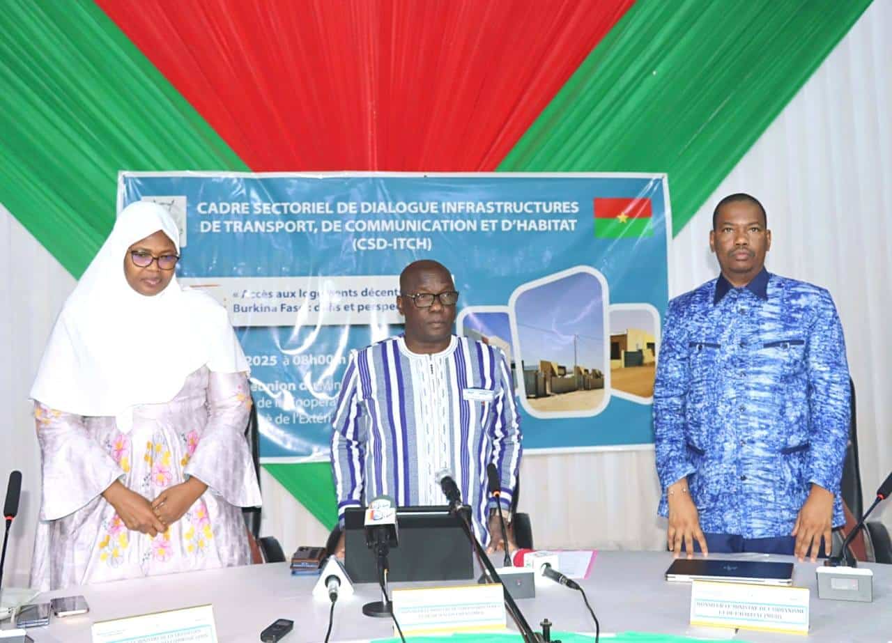 Burkina Faso : Routes, logements, réseaux… un bilan encourageant et de nouveaux défis pour 2025