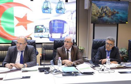 Algérie: Mise en place d’un plan d’urgence pour moderniser les transports et réduire les accidents de la route