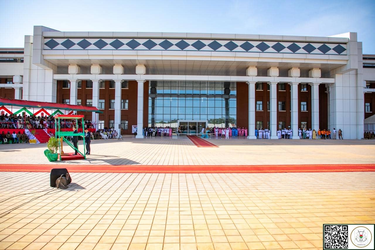 Burkina Faso – Un hôpital XXL pour le Grand Ouest du pays